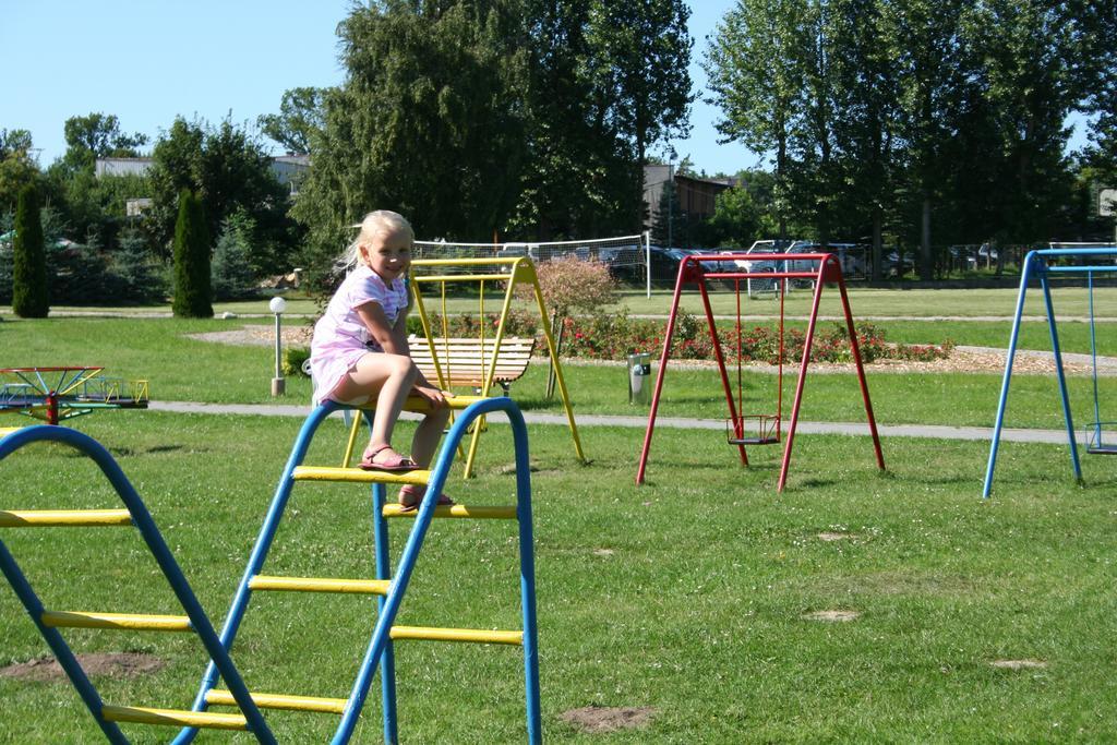 Sophia Bryza - Centrum Rehabilitacji I Wypoczynku Hotel Sarbinowo Buitenkant foto