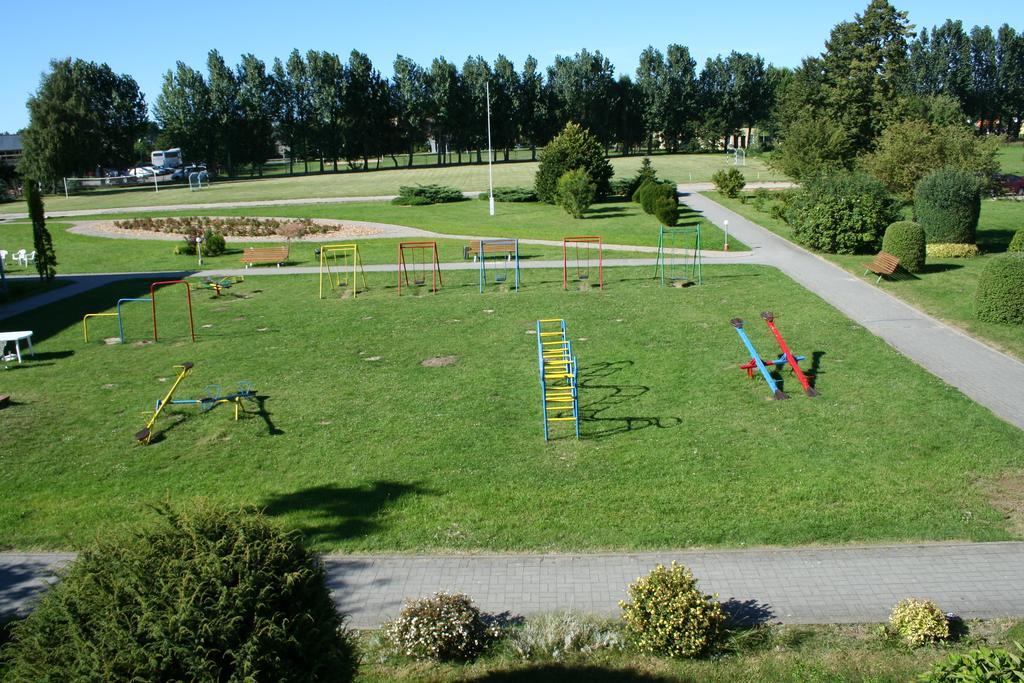 Sophia Bryza - Centrum Rehabilitacji I Wypoczynku Hotel Sarbinowo Buitenkant foto